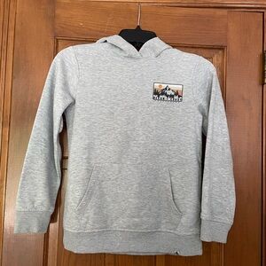 Ocean+Coast Outfitters Gray Hoodie w/Mountain Design & Front‎ Pocket, Size Small